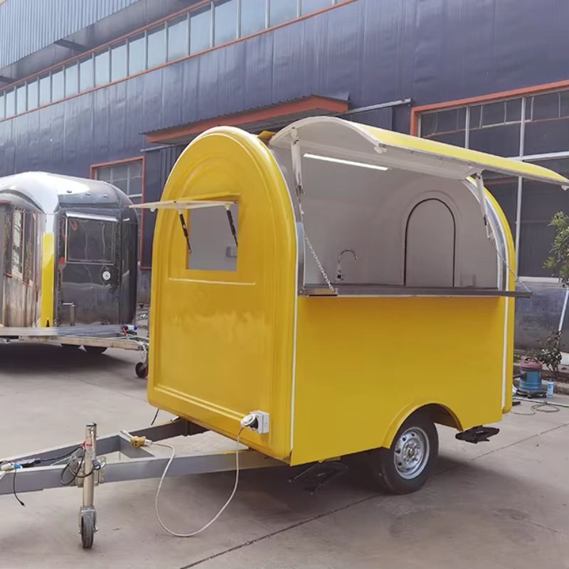 Remorque alimentaire entièreme - Commercial Kitchen On Wheels avis et prix